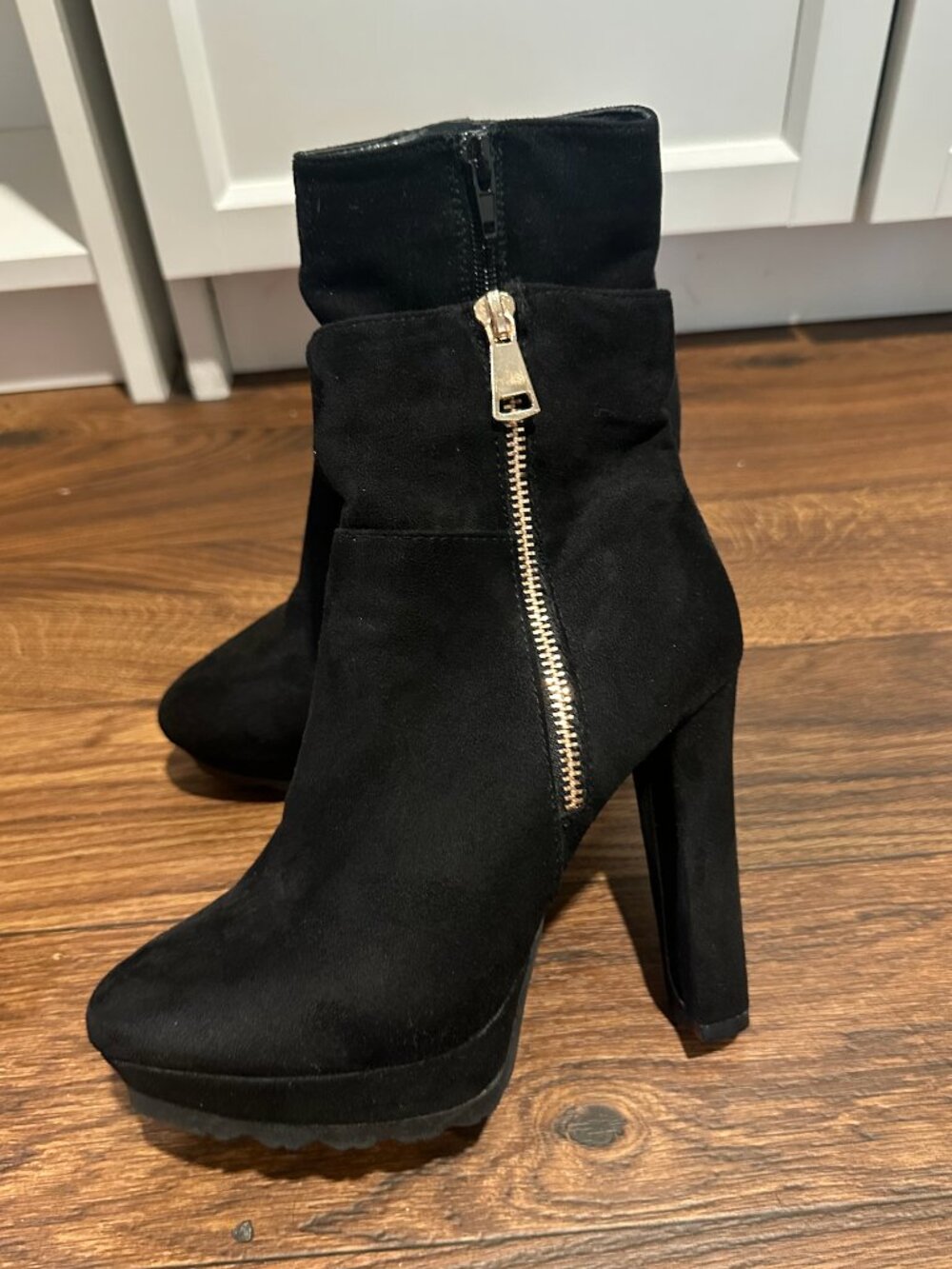 Black Platform Booties with Gold Side Zipper – Size 6